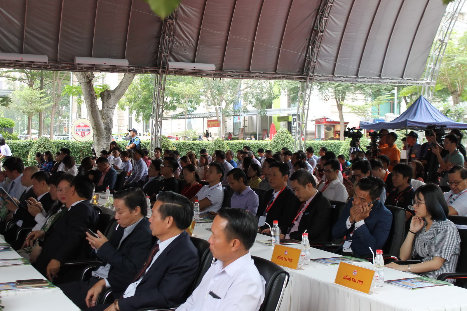 trien-lam-vietbuild-12-2019